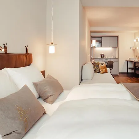 Boutique Tschofen Otel