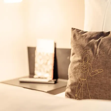 Boutique Tschofen Otel 4*